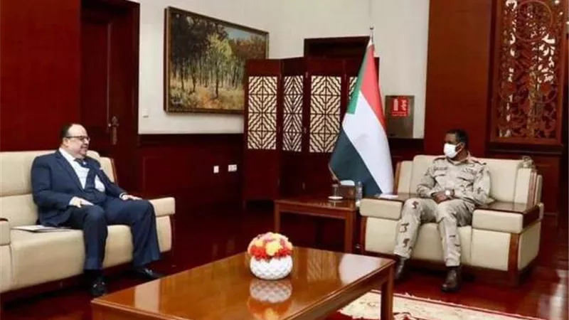 سفير مصر بالخرطوم يلتقي نائب رئيس مجلس السيادة الانتقالي بالسودان
