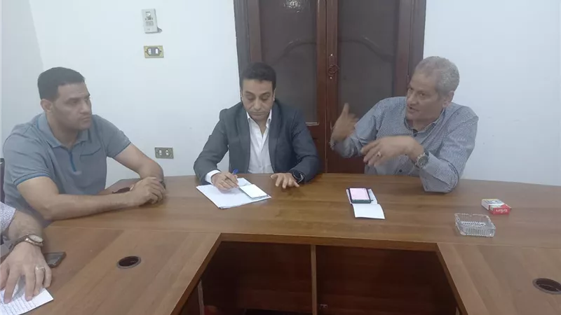 معارض غذائية ومدرسية وندوات توعوية لحزب مستقبل وطن بقنا