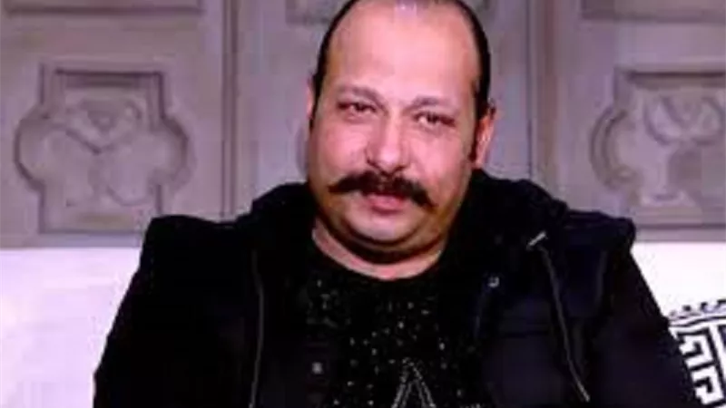 محمد ثروت: 