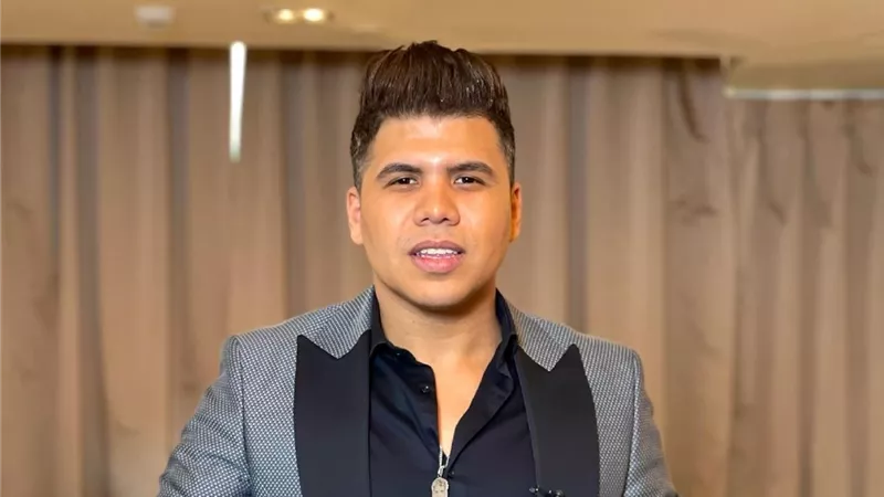 عمر كمال يكشف سبب اتفصاله عن خطيبته