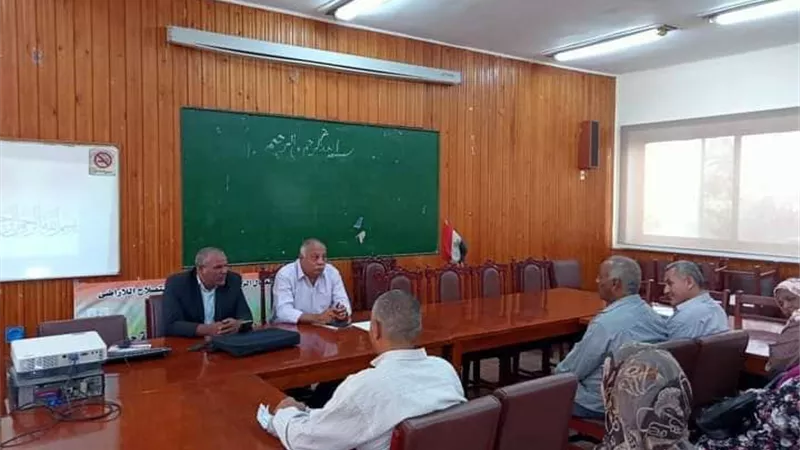 زراعة الإسماعيلية تناقش النهوض بمحاصيل حبوب العطرية ..صور