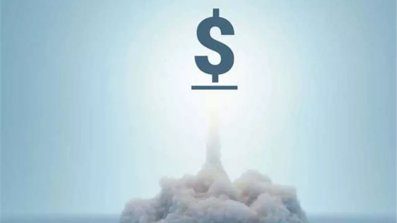 الدولار يحلق لأعلى مستوياته خلال 20 عاما
