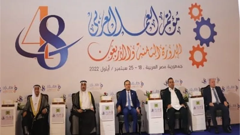 مصر ستظل مساندة لقضايا الأمة العربية..برقية أطراف العمل العرب للسيسى
