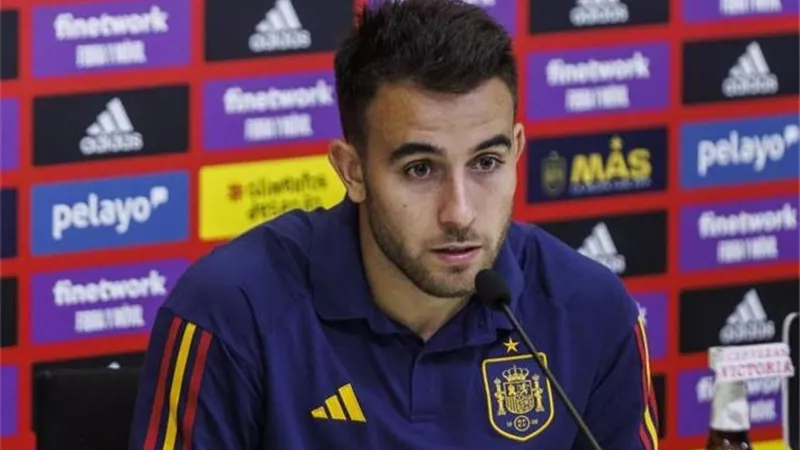 جارسيا يعلق على اهتمام برشلونة بضم أسينسيو من ريال مدريد