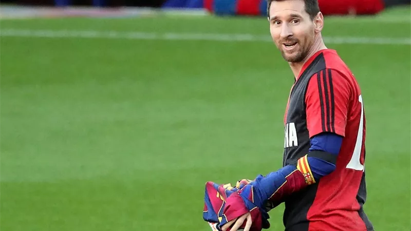 أول رد من برشلونة على تسريبات عقد ميسي