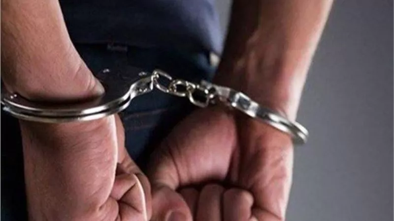 ضبط 3 أشخاص بالقاهرة لانتحالهم صفة أطباء والنصب على المواطنين