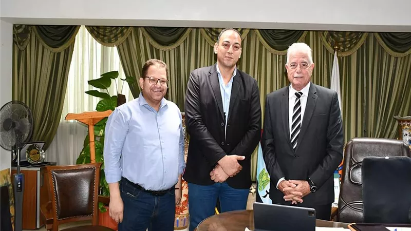 فودة يستقبل عضو الجهاز المركزي للمحاسبات ويثني علي التعاون البناء