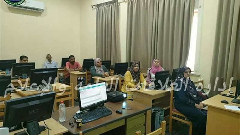 تدريب العاملين بالمراكز التكنولوجية بالإسماعيلية على منظومة التراخيص