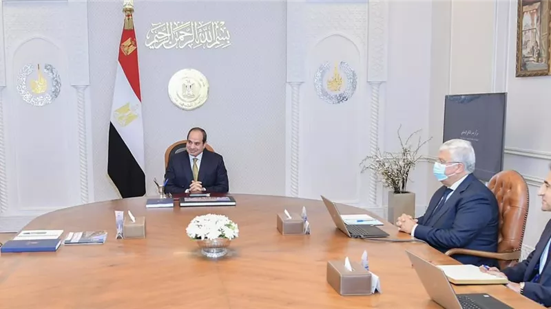 الرئيس السيسي يبحث الرؤيةالاستراتيجية للتعليم العالي والعام الدراسي