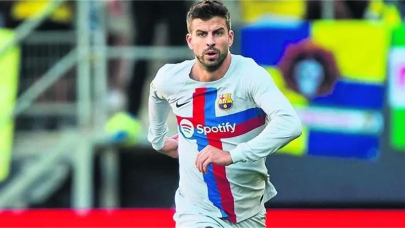 برشلونة يضع سيناريو للتخلص من بيكيه والتعاقد مع البديل