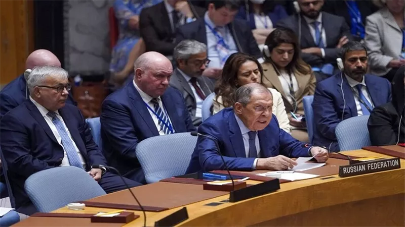 وزير الخارجية الروسي: لا تثق في المحكمة الجنائية الدولية
