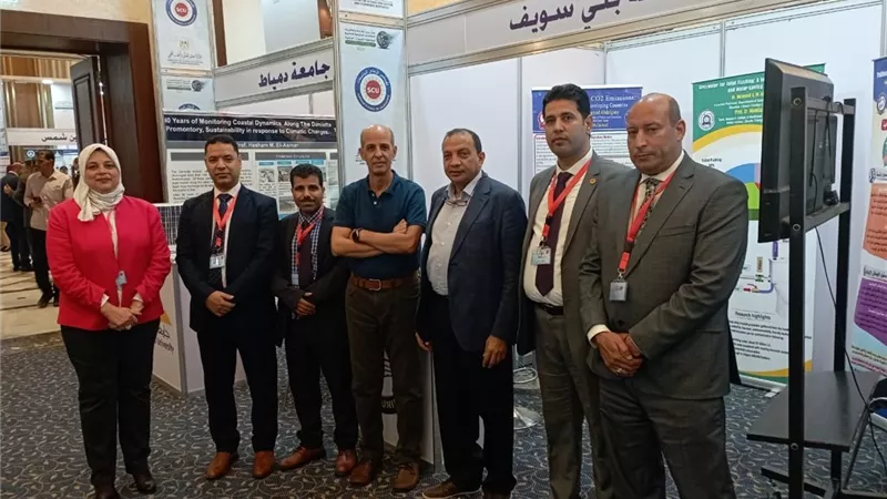 رئيس جامعة بني سويف يشهد افتتاح منتدى أنشطة وفعاليات الجامعات