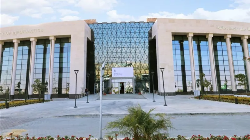 طلعت:مدينة المعرفة بالعاصمة الإدارية تعكس التحول التكنولوجى فى مصر