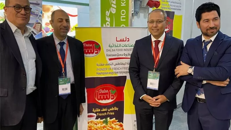 السفير المصري بموسكو يتفقد الجناح المصري بمعرض world food