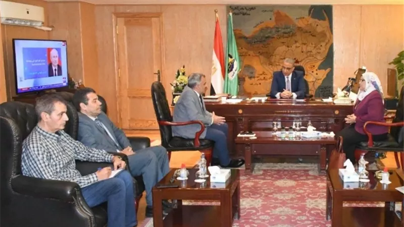 بعد التحسن النسبي لمياه بحيرة قارون إنزال ذريعة أسماك قريبا