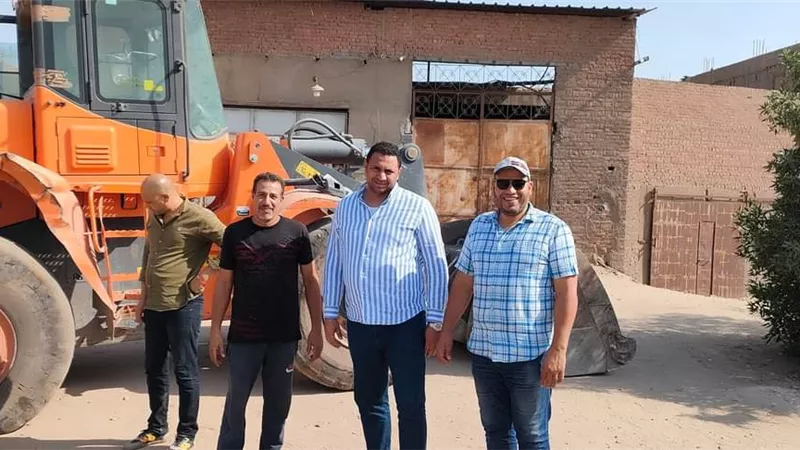 رفع ١٢٠ طن قمامة في حملة نظافة مكبره بأبوزعبل