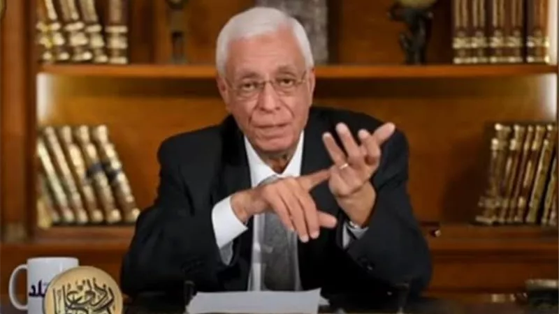 تعرف على خطورة نقص فيتامين «ب 12» وطرق العلاج مع الدكتور حسام موافي