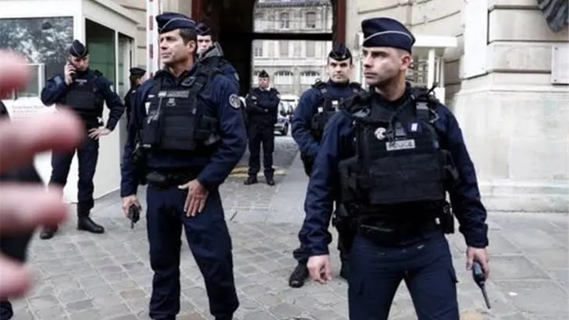فرنسا.. إحباط محاولات جديدة لعبور المهاجرين المانش إلى بريطانيا
