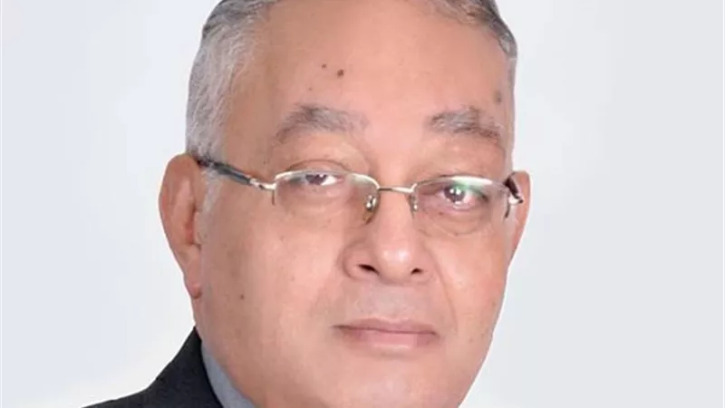 سامي مغاوري: 