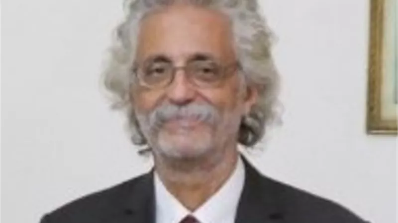 ورشة عمل لدراسة عدد ساعات العمل للأطباء