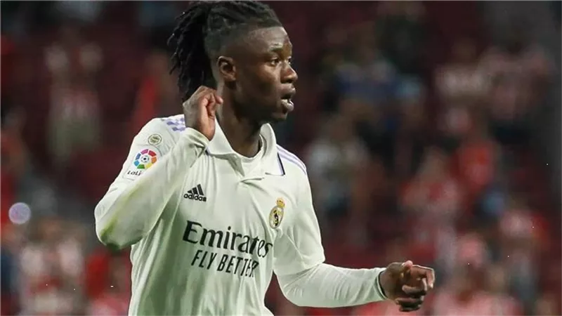 نجم وسط ريال مدريد: تعلمت الكثير من مودريتش وكروس