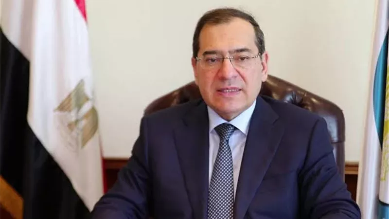 بدء تشغيل مشروع ربط خط غاز ريفين بمصنع استخلاص البوتاجاز بالعامرية