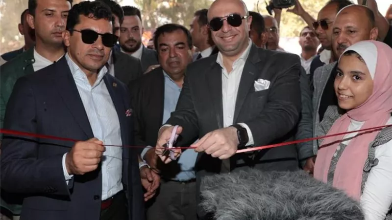 وزير الشباب ومحافظ بني سويف يفتتحان عدداً من المنشآت الرياضية