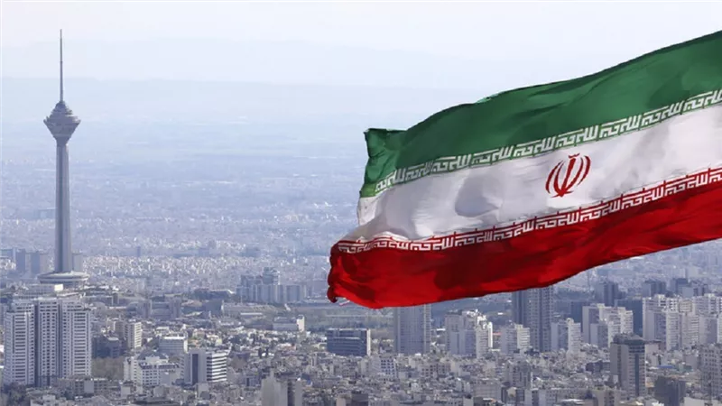 الخارجية الإيرانية تستدعي سفيري بريطانيا والنرويج