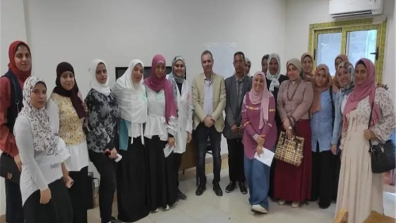 برنامج تدريبى مكثف لأطباء وصيادلة وتمريض مشتشفيات الحميات بالقليوبية