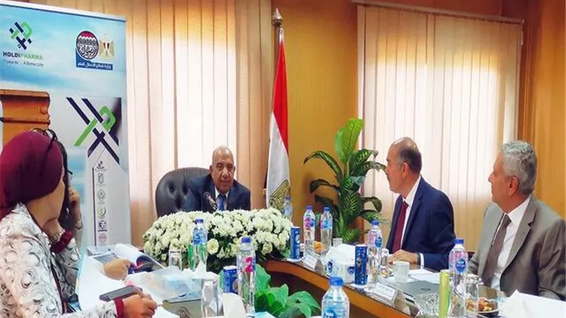 قطاع الأعمال: مشروعات لتطوير مصانع الأدوية بقيمة 1.8 مليار جنيه