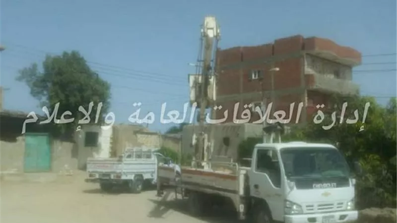 استكمال أعمال النظافة و الإنارة بابوصوير الإسماعيلية