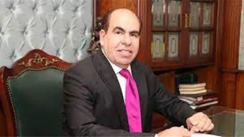 ياسر الهضيبي: مخرجات الحوار الوطني للمحليات على مائدة الشيوخ والنواب