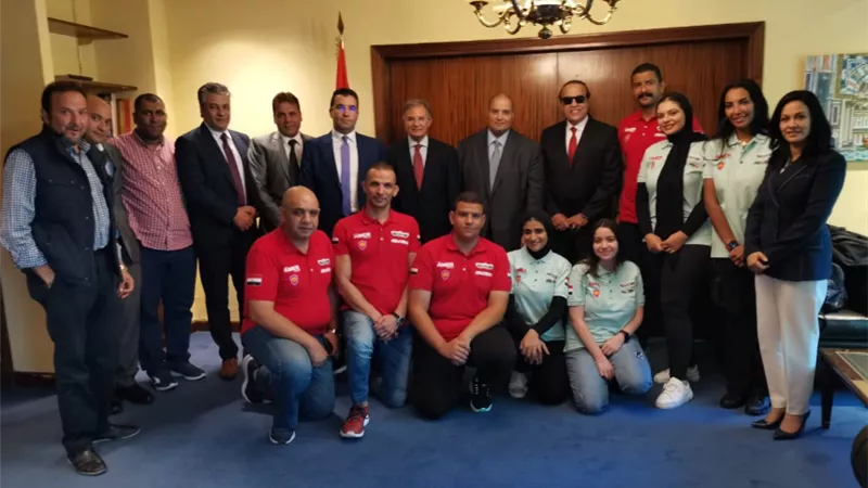 بعثة منتخب مصر للدارتس تصل إسبانيا للمشاركة في بطولتي العالم وأوربا