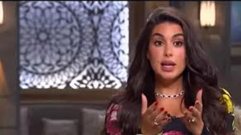 ياسمين صبرى توجه رسالة على الهواء لجمهورها