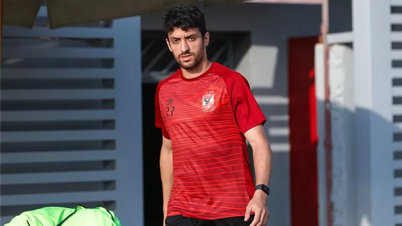 كولر يتخذ قرارًا بشأن رحيل نجم الأهلي فى الميركاتو الصيفي