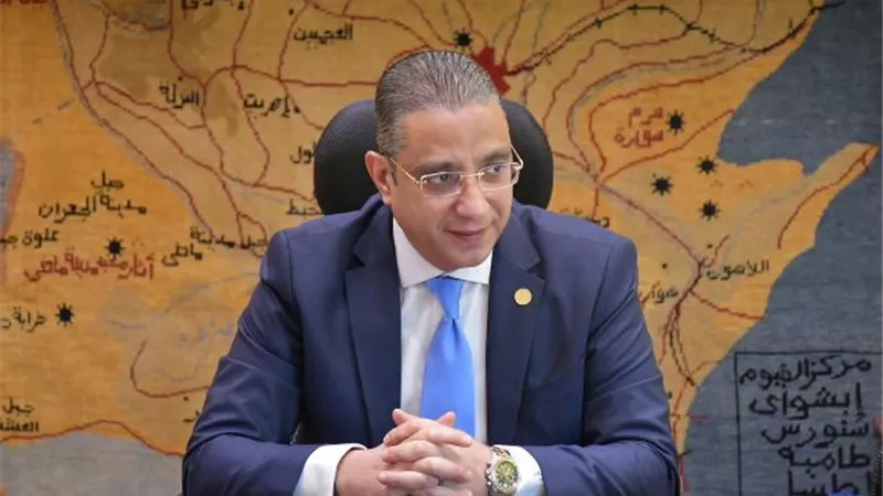 الانصاري يعقد اجتماعاً مع رؤساء الأحياء والنواب الجدد
