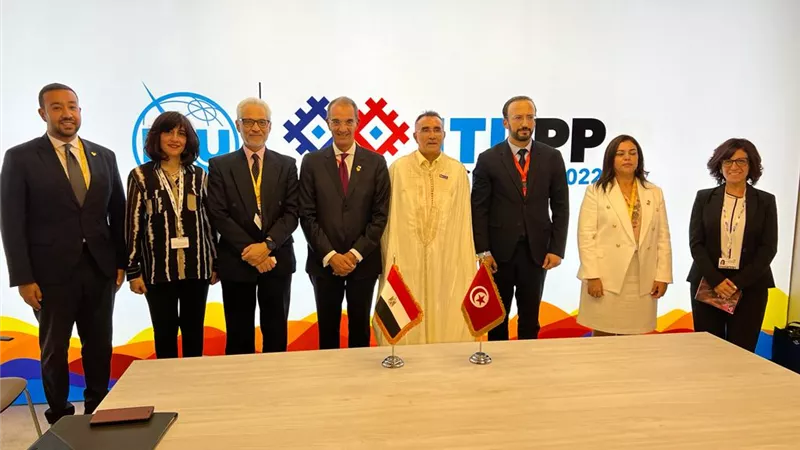 طلعت يبحث مع نائب الاتصالات بليتوانيا سبل التعاون فى الخدمات البريدية
