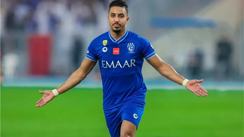 الهلال يكشف موعد عودة سالم الدوسري للتدريبات