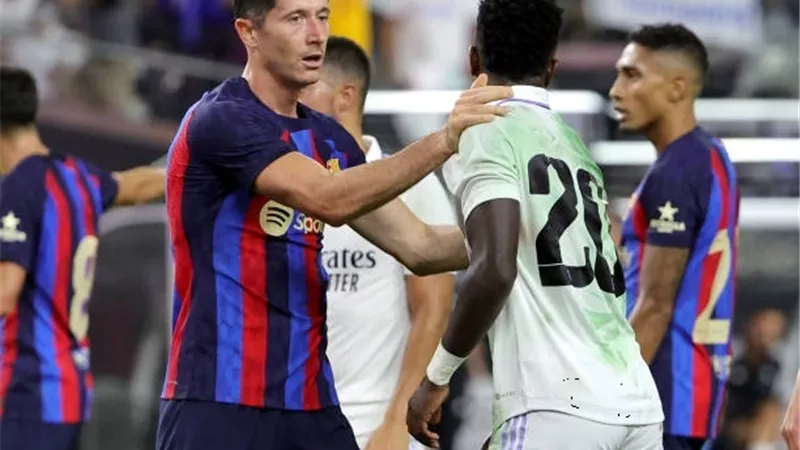 رسميا .. تحديد موعد كلاسيكو الأرض بين برشلونة وريال مدريد