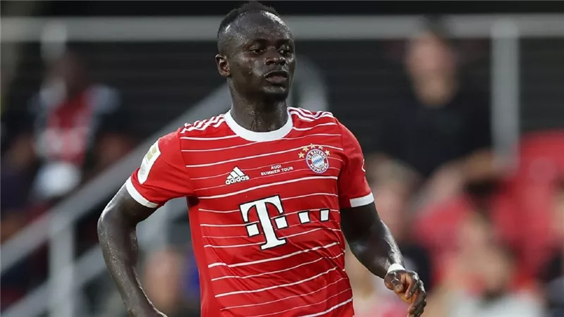 حميديتش يكشف أسباب تعثر ماني مع بايرن ميونيخ