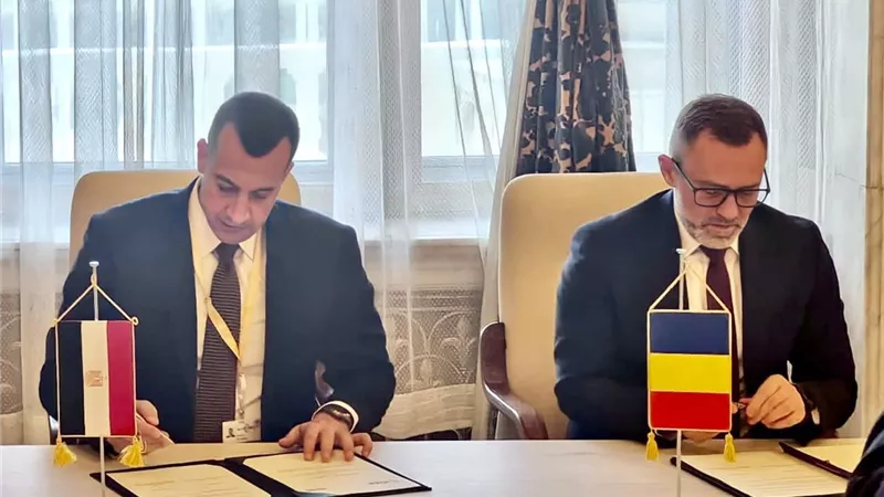 تنظيم الاتصالات يوقع مذكرة تفاهم مع الهيئة الوطنية برومانيا
