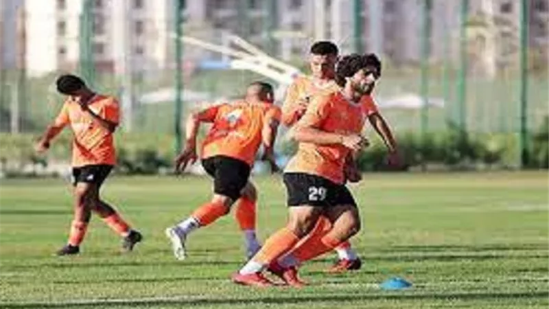 فاركو يدخل معسكراً مغلقا بالقاهرة استعداداً للموسم الجديد