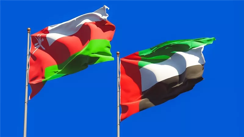 الإمارات وسلطنة عمان يتفقان على تعزيز العلاقات في كافة المجالات