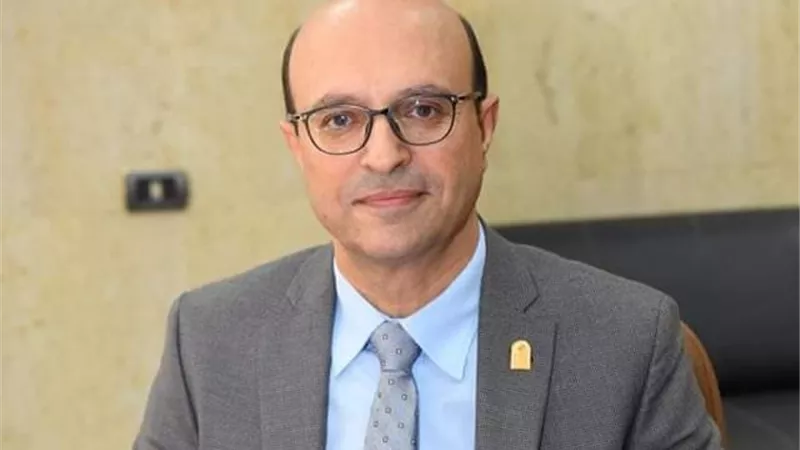 رئيس جامعة أسيوط يعلن استراتيجية العمل خلال العام الدراسي الجديد