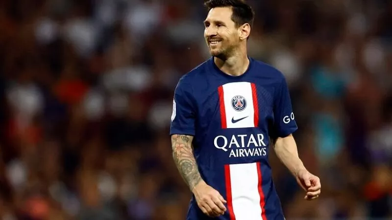 ميسى يضع شرطا وحيداً للعودة إلى برشلونة