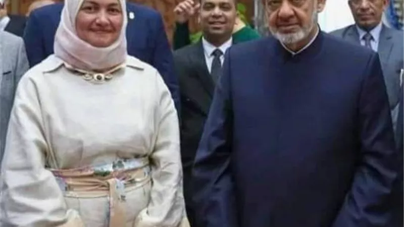 أول رد من مستشارة شيخ الأزهر على مزاعم انتمائها للإخوان
