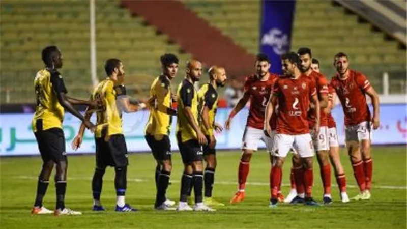 برسالة «مؤثرة».. لاعب بالدوري المصري يعلن اعتزاله