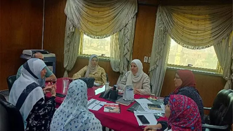 اجتماع لمديرى عيادات التأمين الصحى ببنى سويف استعدادا للعام الدراسى