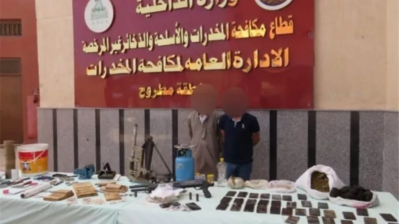 القبض على 3 متهمين تخصصوا في بيع المخدرات وإعادة تدويرها