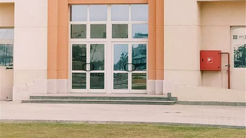 مكارم الغمرى عميدةً لكلية الألْسَن فى الجامعة المصرية الروسية.. صور